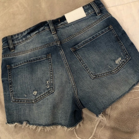 Jean shorts - Picture 3 of 3